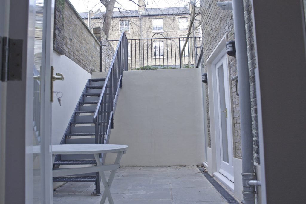 Ladbroke Grove Serviced Apartments. Enquire Now.