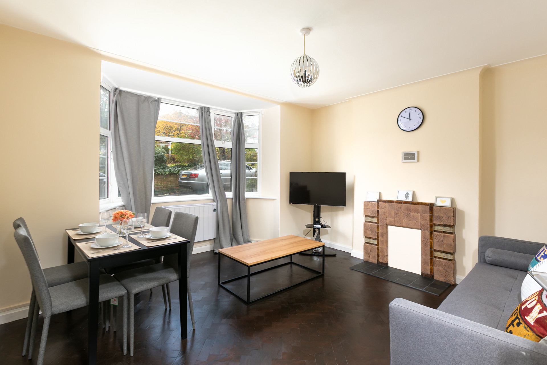 Sky Barrington Court, Wood Green London Serviced Apartments